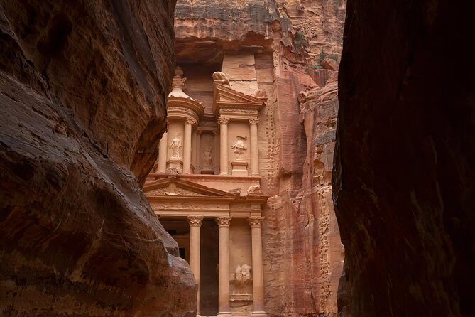 Day Tour to Petra by Bus from Tel Aviv - Optional Aqaba stop: a quick change of pace if timing allows
