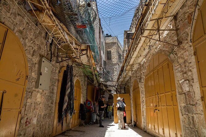 Hebron & Ramallah Full-Day Guided Tour from Jerusalem - How the Pricing Adds Up for an 8-Hour Guided West Bank Day