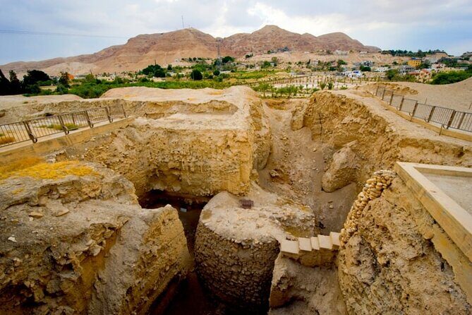 Jericho, the Jordan river & the Dead Sea from Jerusalem - Mount of Temptation views: climbing for perspective