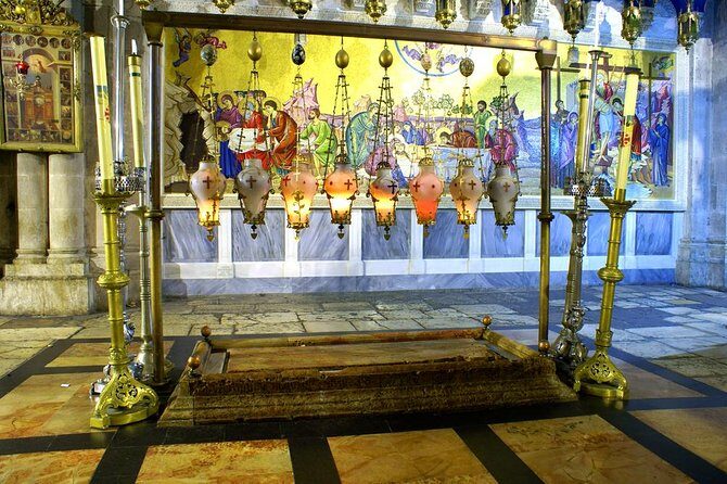 Jerusalem Half-Day Tour from Tel Aviv: Holy Sepulchre and Western Wall - Western Wall: the prayer moment, with group timing