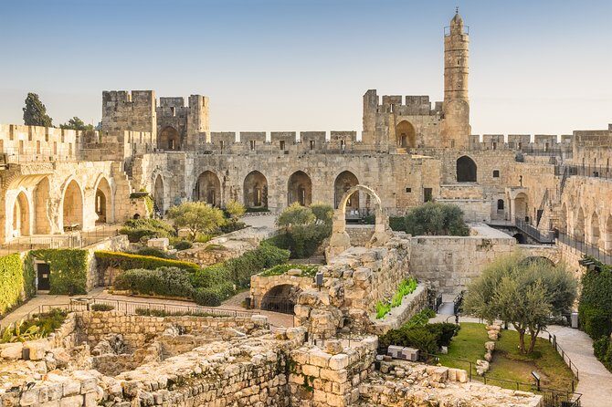 Jerusalem Half Day Walking Tour (3 hours) from Jerusalem - Stop 1: Old City of Jerusalem—four quarters, one orientation