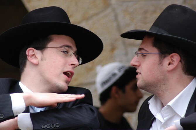 Jerusalem Heritage Private Tour - Yad Vashem: a long, free stop that deserves your full attention
