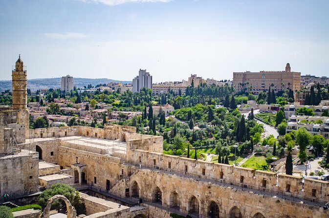Jerusalem Walking Tour: In the Footsteps of Jesus - Pace, comfort, and the little logistics that matter