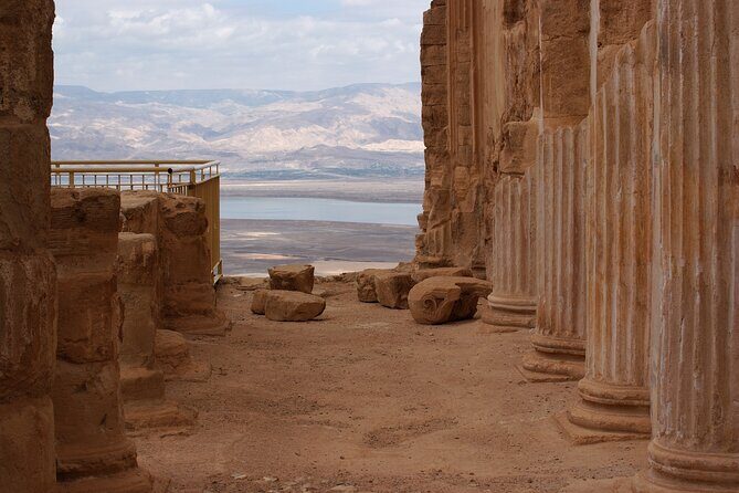 Masada and Dead Sea from Tel Aviv - Shared group reality: what the day feels like on the ground