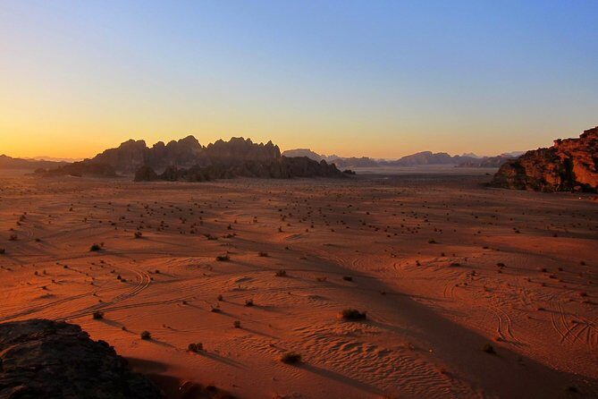 Petra & Wadi Rum 3 Days 2 Tour Nights from Eilat border - Border to Petra: what the first day really feels like