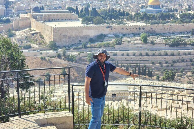 Private Full Day Tour to Bethlehem and Jerusalem From Tel Aviv - Tel Aviv Pickup and the Private-Transport Advantage