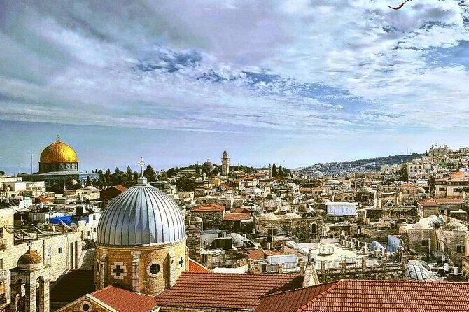 Private Tour from Tel Aviv to Jerusalem - Touch the Western Wall and Place Your Wish Between the Bricks
