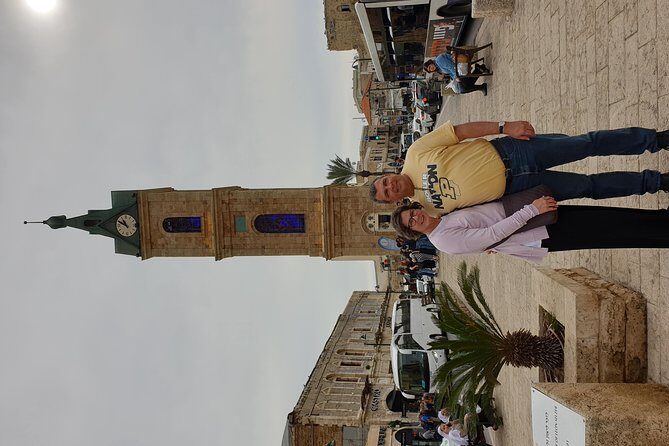 Privet walking tour in Tel Aviv-Yafo - Neve Tzedek: cafes, first homes, and a very practical ice-cream break
