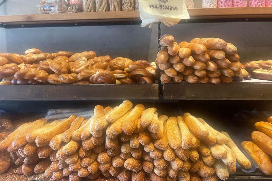 Tel Aviv: Carmel Market & Neighborhood Guided Walking Tour - Price and value: what $39 gets you in a market setting