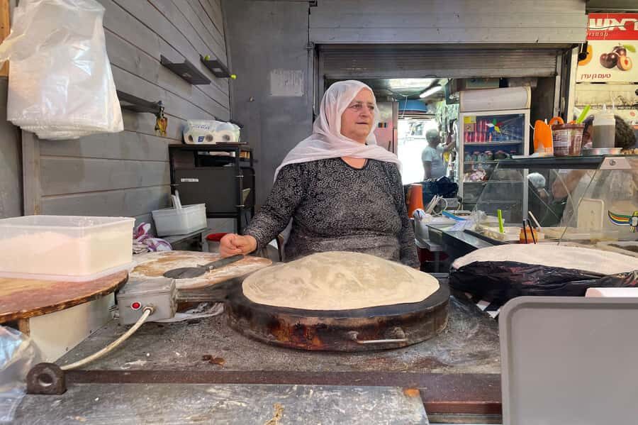 Tel Aviv: Carmel Market & Neighborhood Guided Walking Tour - A Yemenite twist and the immigrant food story