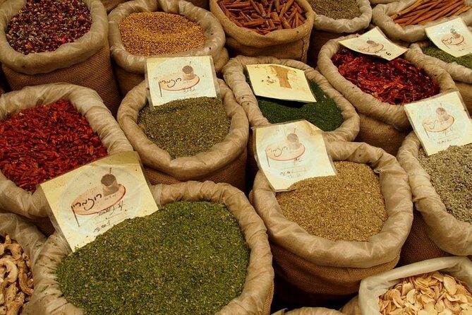 Tel Aviv Food Tour of the Carmel Market - The best way to walk the market: follow the guide’s “why”