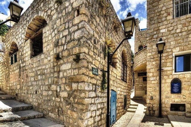 The Golan heights - Safed: Kabbalah roots, then synagogues that guide the rhythm